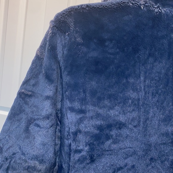 Women's North Face dark blue zippered reversible, coat,jacket, soft ,sz XS - Picture 10 of 16